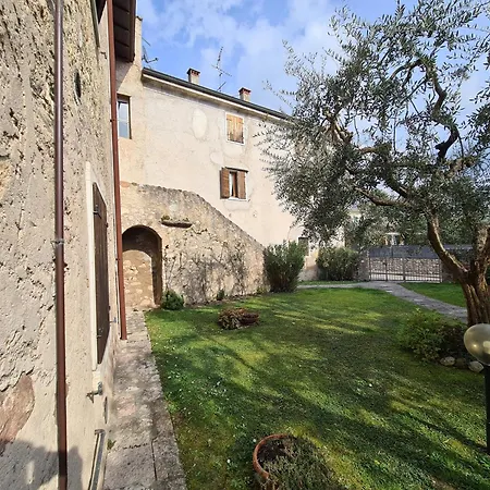 Casa Sere - Piccolo Nido Tra E Montagna Lägenhet Castion Veronese